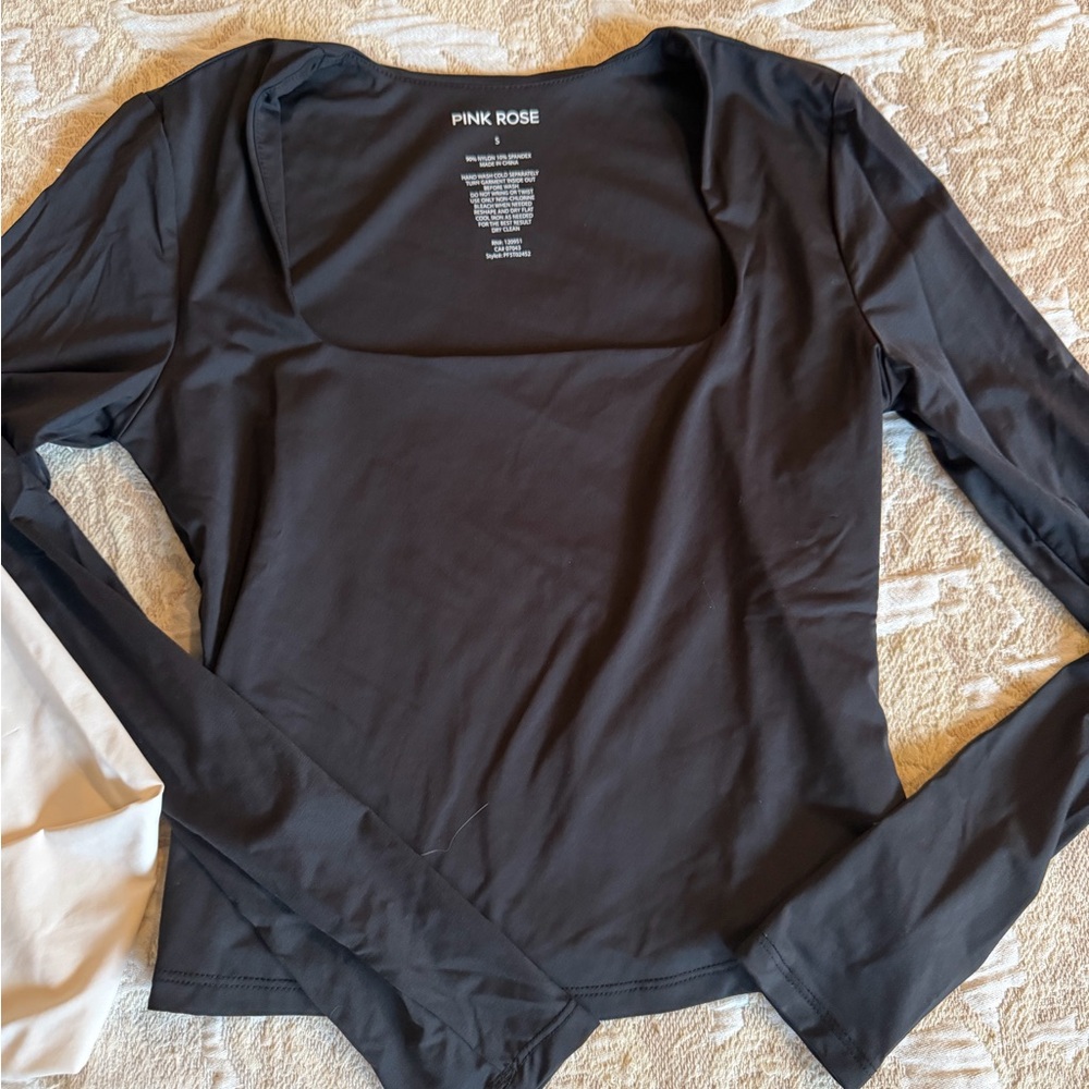 Pink Rose Women's Black Long-Sleeve Scoop Neck Top